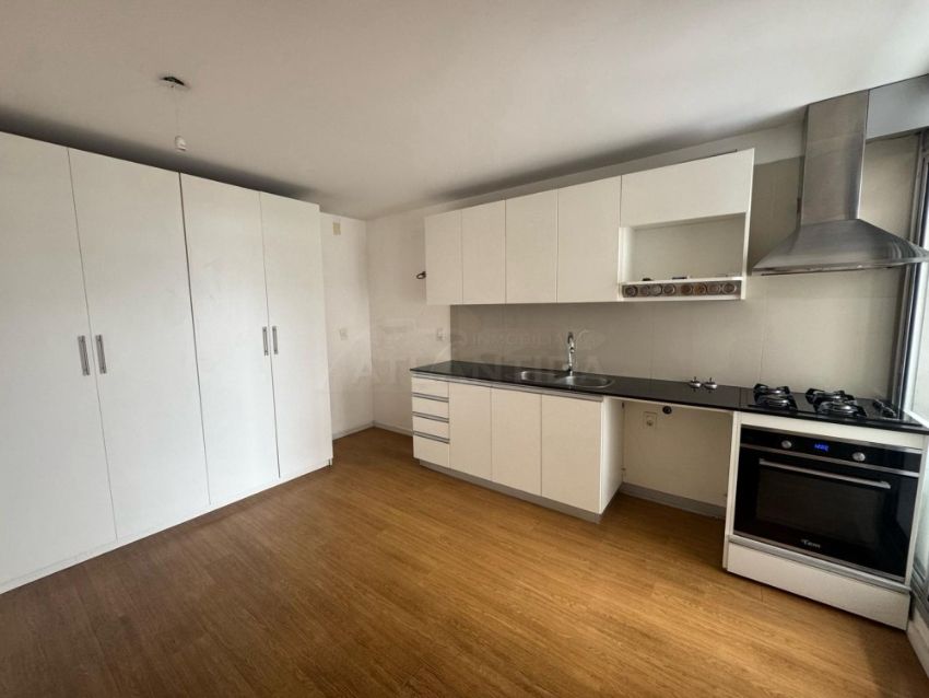 Foto de Tu Nuevo Hogar En Av. Italia, 3 Dormitorios, 2 Ba&ntilde;os, Garaje, Barbacoa Y Porter&iacute;a 24hs! Inm Atl&aacute;ntida