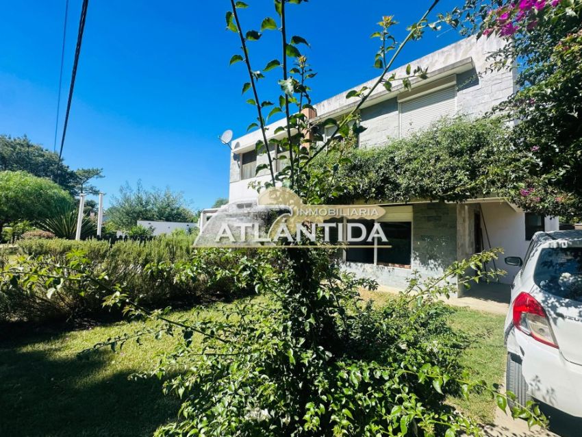 Foto de Duplex En Alquiler Anual, A Pasos Del Centro De Atl&aacute;ntida, 3 Dorm, 2 Ba&ntilde;os, Amplio Jardin! Inm Atl&aacute;ntida.